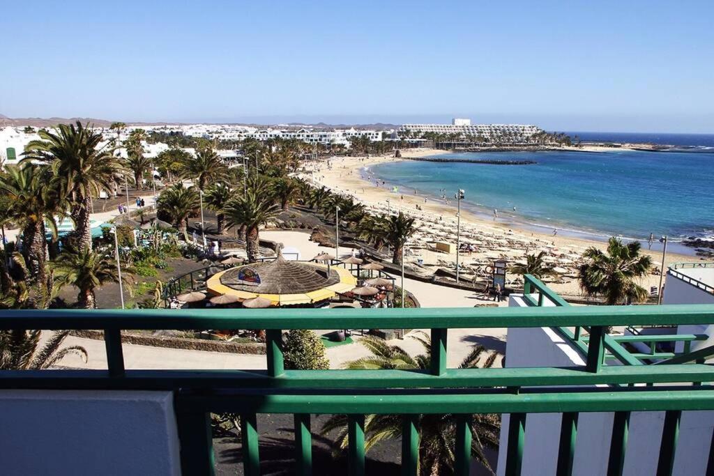 Design Vivienda V El Burgao By The Sea Apartment Costa Teguise Bagian luar foto