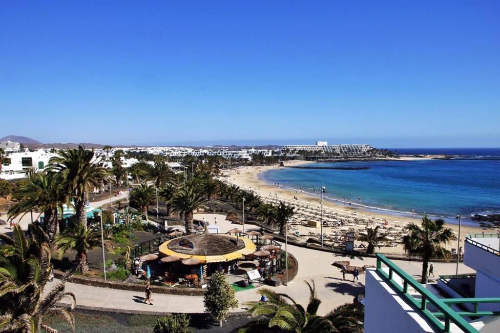Design Vivienda V El Burgao By The Sea Apartment Costa Teguise Bagian luar foto